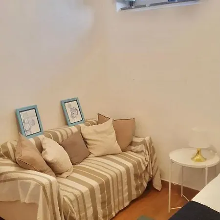 Alojamento de Acomodação e Pequeno-almoço Lanui Vintage Sintra