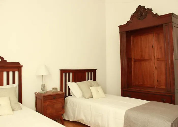 Lanui Vintage Bed & Breakfast Sintra